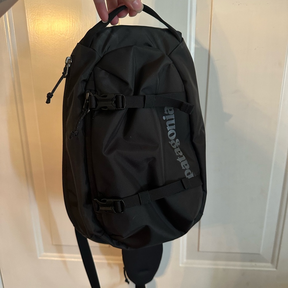 Patagonia Atom Sling Bag 8L Black
